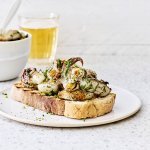 Bruschetta à la seiche marinée