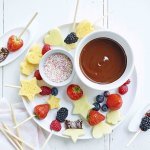 Fondue au chocolat et fruits