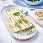 Asperges grillées, sauce mousseline