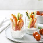 Légumes et dip de fromage frais