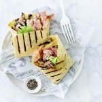 Quesadilla de poulet, champignons et chicorée endive