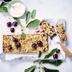 Gâteau aux cerises façon crumble 