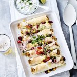 Taquito végétarien au houmous de potiron et dip de fenouil