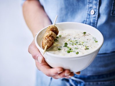 Soupe de chou-fleur et boulettes de porc