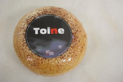 Toine Toine