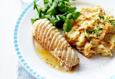 Filet de raie poêlé avec un stoemp de carottes Filet de raie poêlé avec un stoemp de carottes