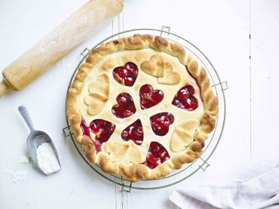 Kersentaart met hartjes Kersentaart met hartjes
