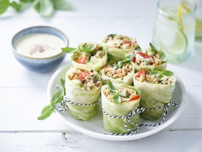 Wraps de salade au poulet haché