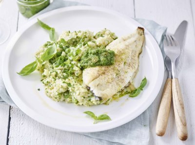 Turbot à la salsa verde et purée estivale Turbot à la salsa verde et purée estivale