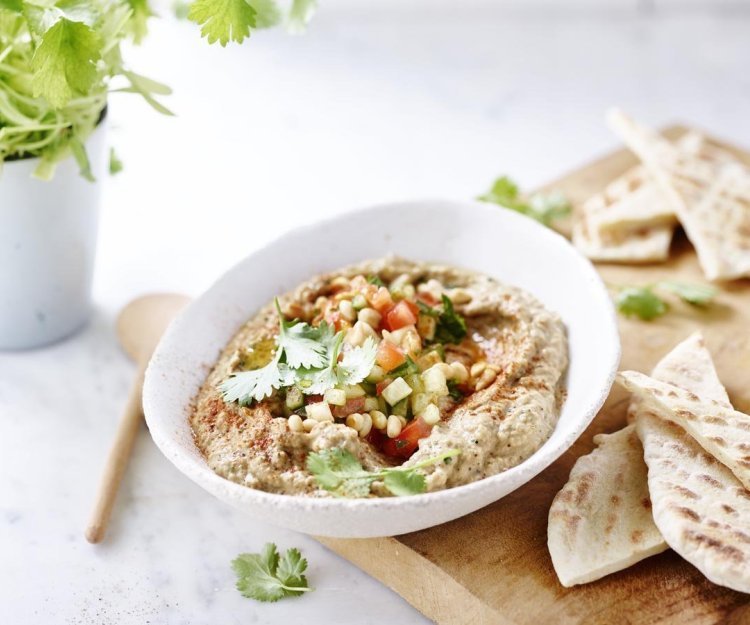 Baba Ganoush et pain plat Baba Ganoush et pain plat
