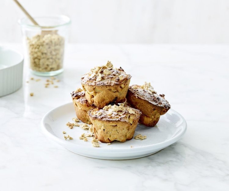 Muffin aux flocons d’avoine, pommes et yaourt Muffin aux flocons d’avoine, pommes et yaourt