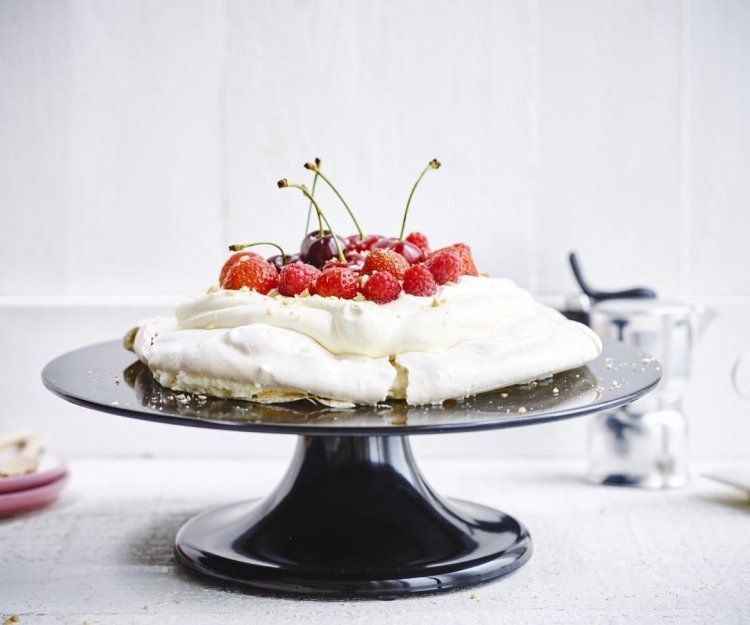 Pavlova aux fruits rouges