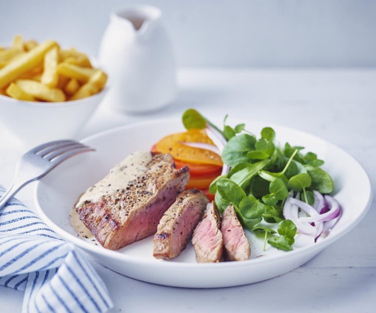 Steak frites et salade