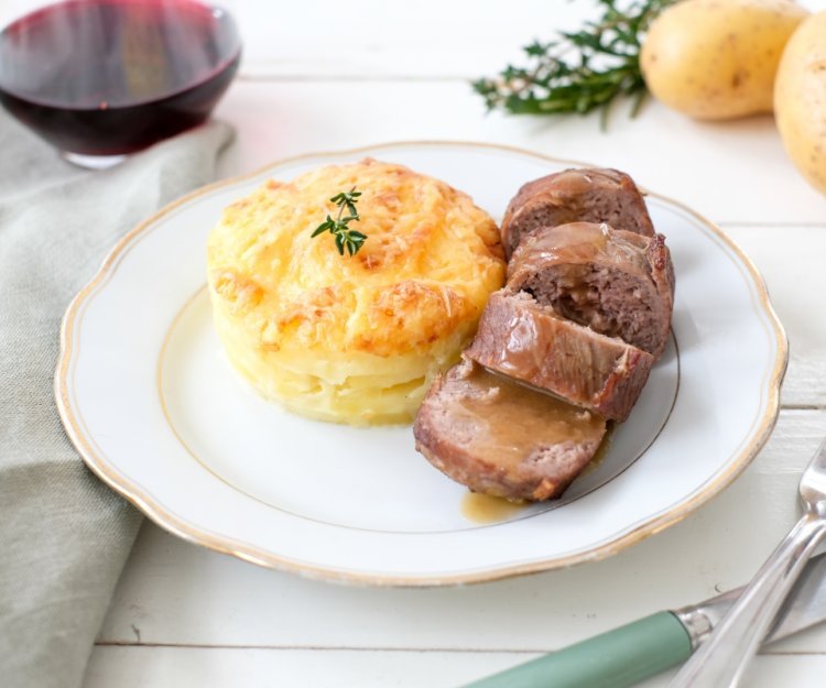 Gratin dauphinois et oiseaux sans tête Gratin dauphinois et oiseaux sans tête