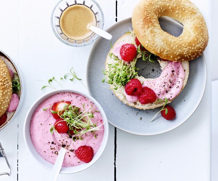 Tartinade de fraises et framboises au fromage blanc