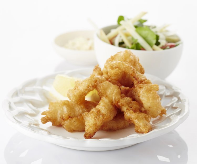 Goujonnettes de sole frites au tartare de céleri et pomme