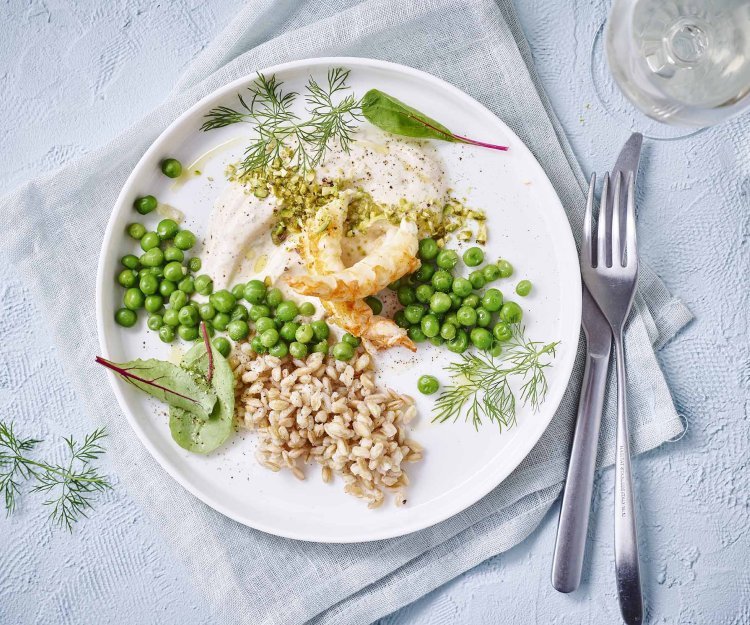 Langoustines grillées au fromage blanc, épeautre et petits pois Langoustines grillées au fromage blanc, épeautre et petits pois