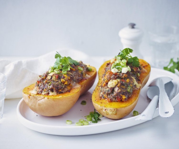 Butternut farci au haché de bœuf Butternut farci au haché de bœuf