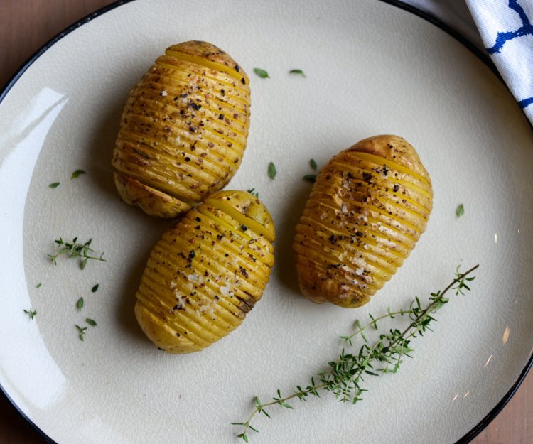 Hasselback potatoes