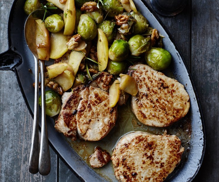 Filets de veau, choux de Bruxelles et pommes