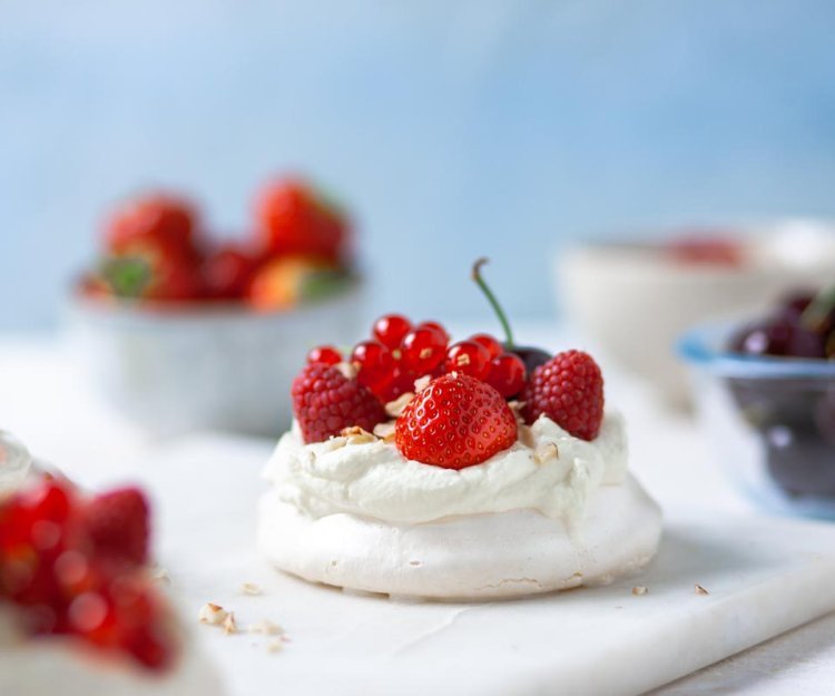 Mini-pavlova aux fruits Mini-pavlova aux fruits