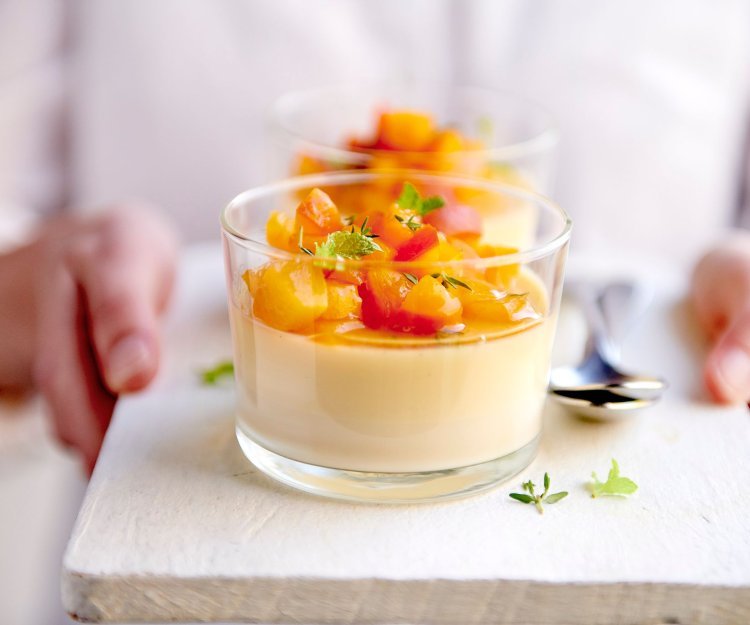 Panna cotta aux abricots Panna cotta aux abricots