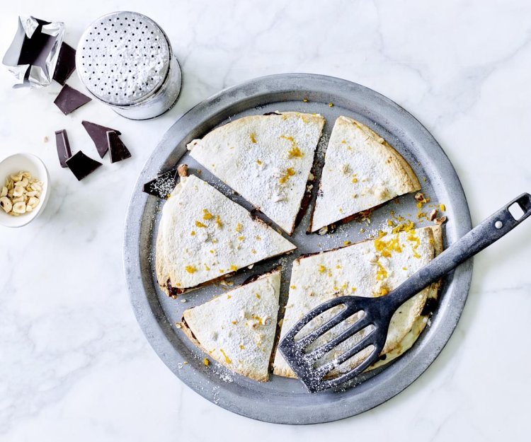 Quesadilla de chocolat, poires et fromage frais