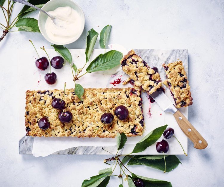 Gâteau aux cerises façon crumble 