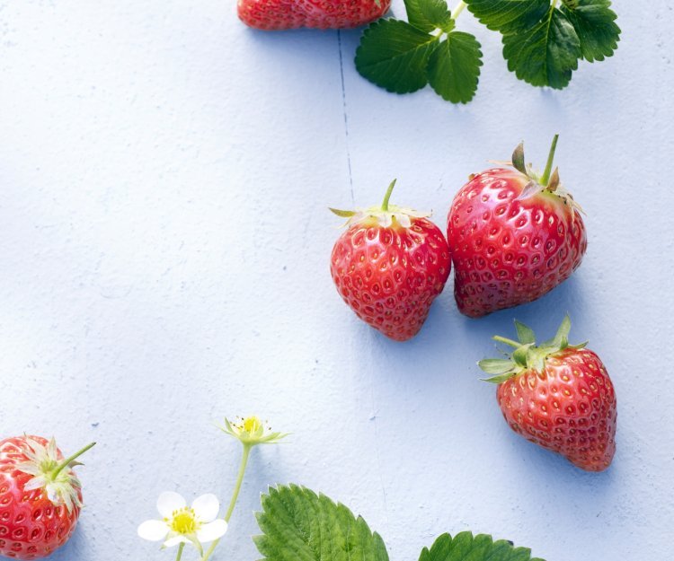 Smoothie d'ananas et fraises