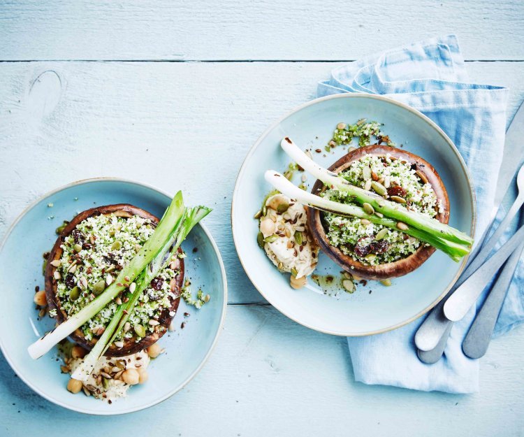 Champignons portobello farcis au riz de chou-fleur et brocoli