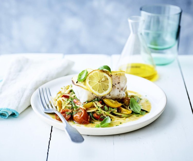 Lotte aux tomates cerises et courgetti Lotte aux tomates cerises et courgetti
