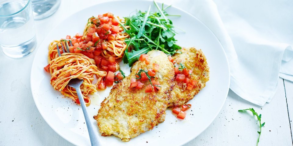 Escalopes de veau à la milanaise et salsa de tomate Escalopes de veau à la milanaise et salsa de tomate