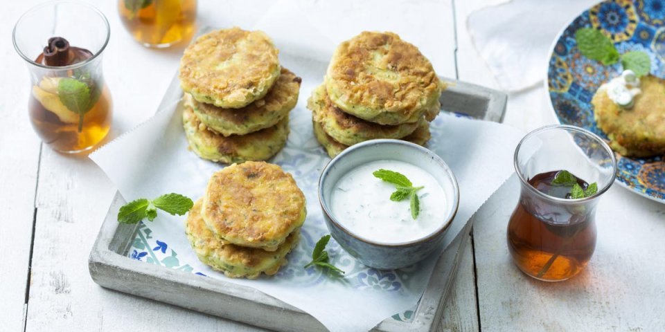 Galettes de pommes de terre et sauce dip express Galettes de pommes de terre et sauce dip express