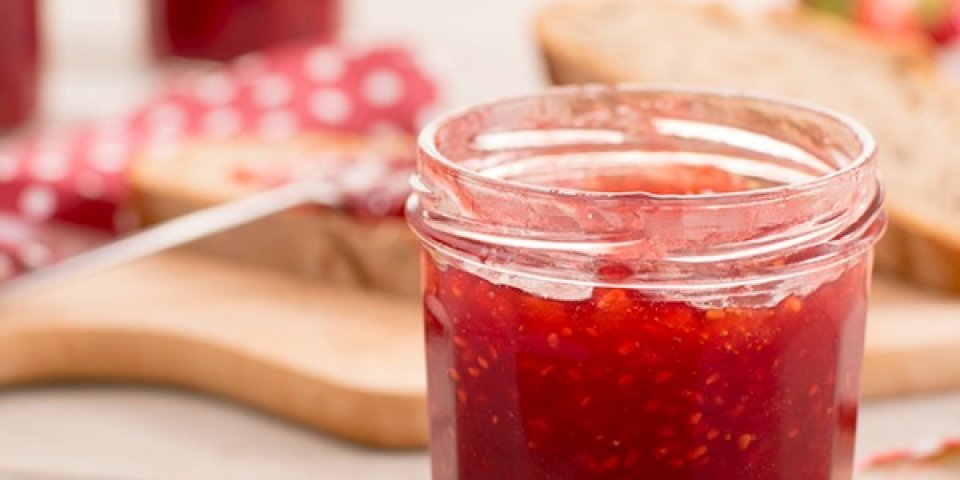 Confiture de fraises-framboises