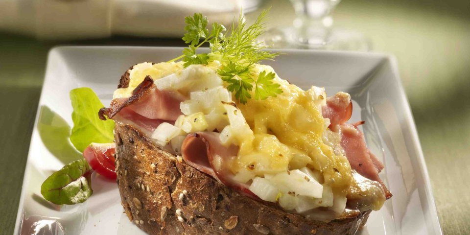 Toast au fenouil croquant au fromage Brugge d’Or