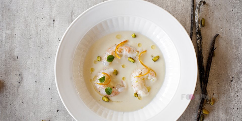 Gemarineerde langoustine met bloemkool en sinaasappel