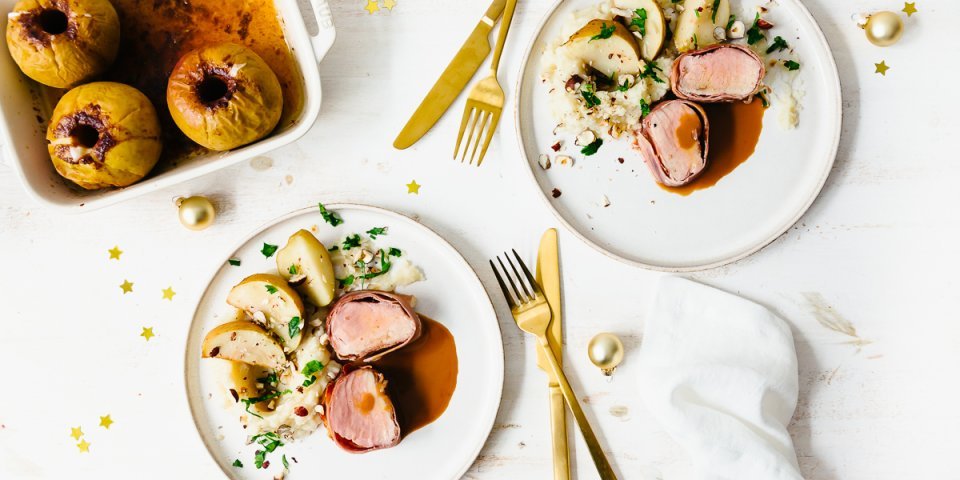 Puree van aardpeer met hazelnoot, varkenshaasje en ovenappeltjes Puree van aardpeer met hazelnoot, varkenshaasje en ovenappeltjes