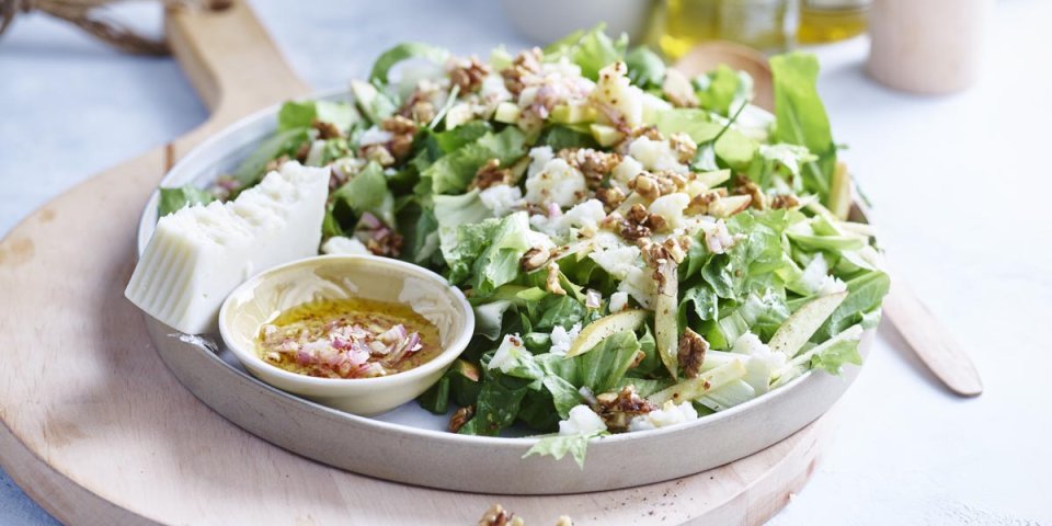 Salade de chicorée endive à la pomme et au chèvre