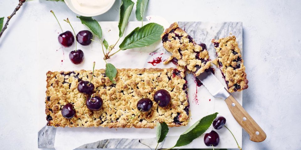 Gâteau aux cerises façon crumble 