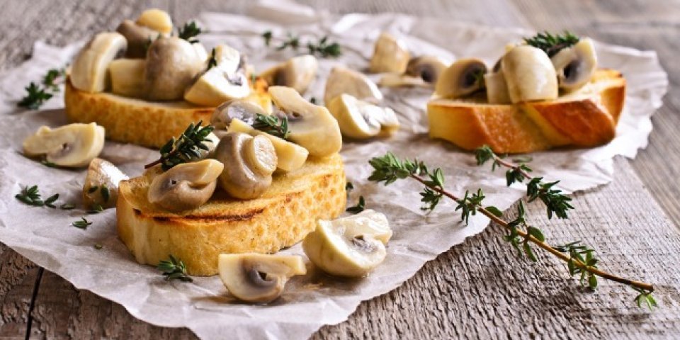 Toast aux champignons Toast aux champignons