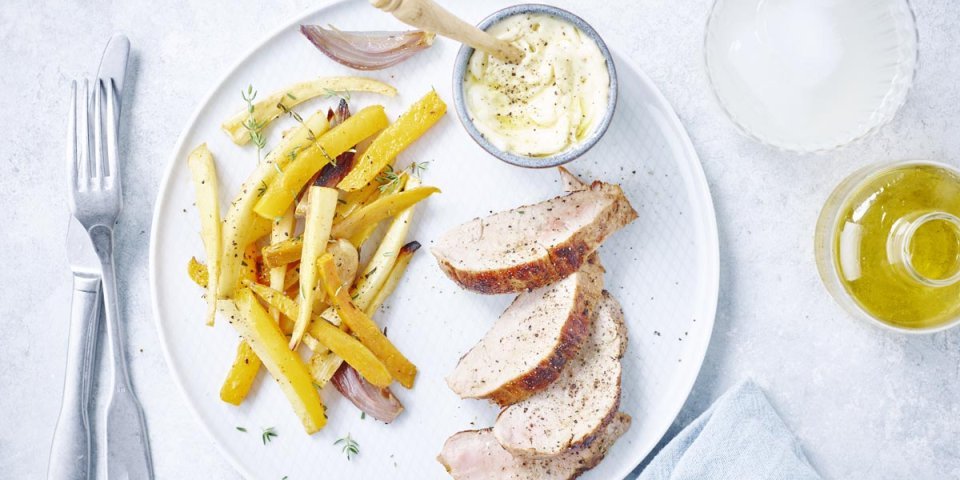 Filet mignon, légumes rôtis et mayonnaise à la truffe