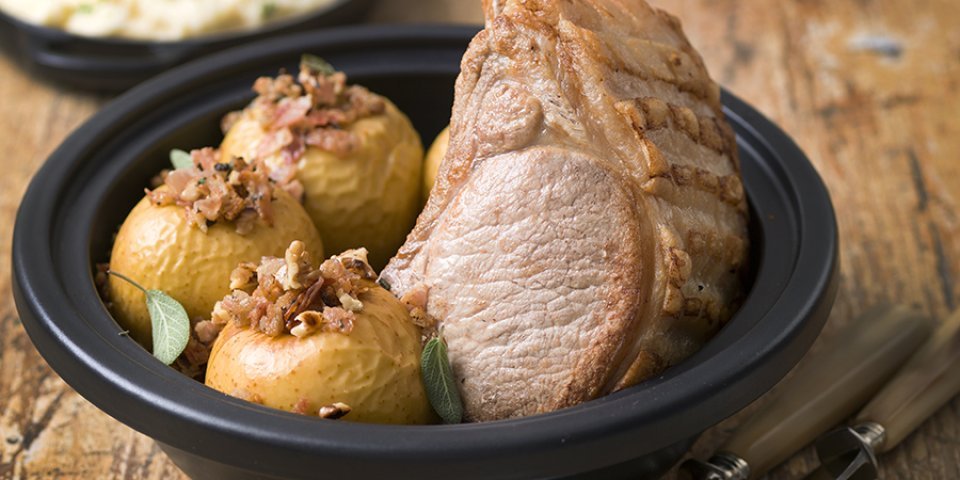 Carré de porc à la purée de panais et pommes au four Carré de porc à la purée de panais et pommes au four