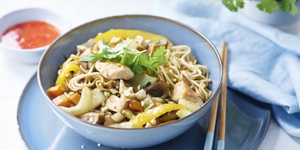 Wok de poulet aux petits légumes Wok de poulet aux petits légumes