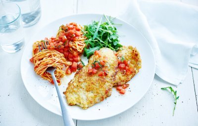 Escalopes de veau à la milanaise et salsa de tomate