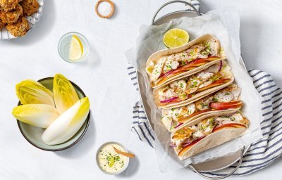 Taco met gebakken schelvis en witloofsalade