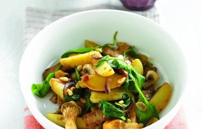 Aardappelstoofpotje met rundvlees en spinazie