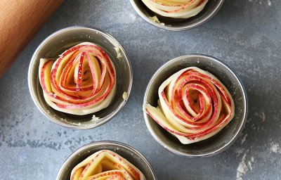 Roses feuilletées aux pommes