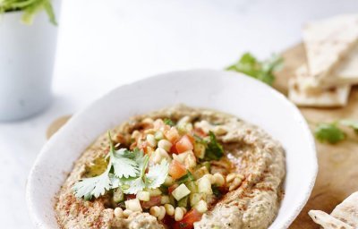 Baba Ganoush et pain plat