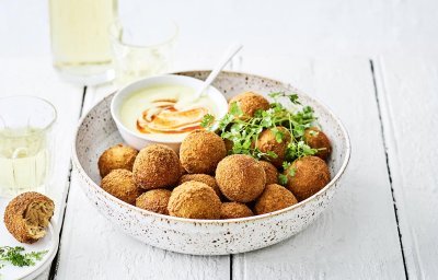 Bitterballen et sauce du diable