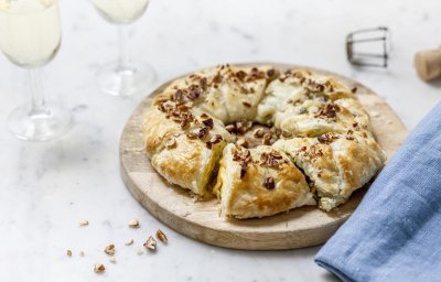 Couronne feuilletée farcie aux fromages belges